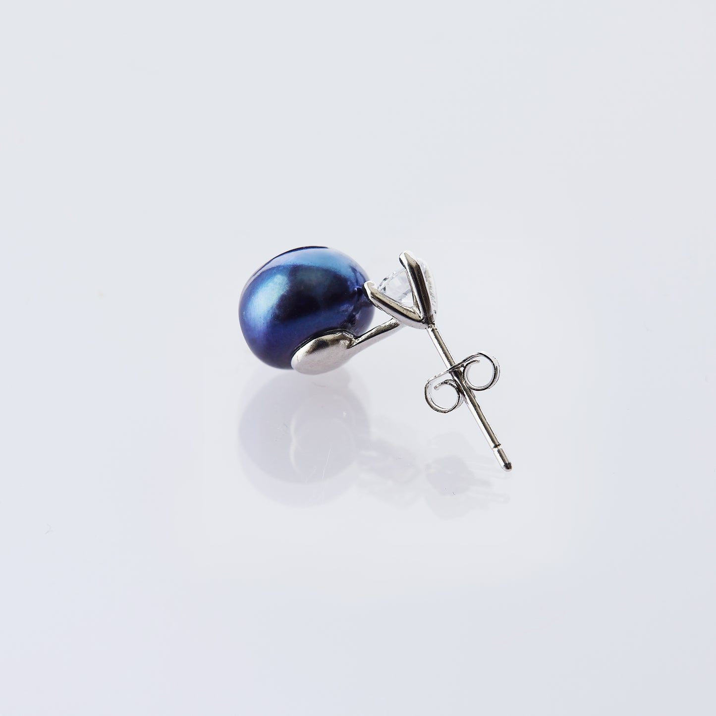 Freshwater Button Black Pearl Stud Earrings