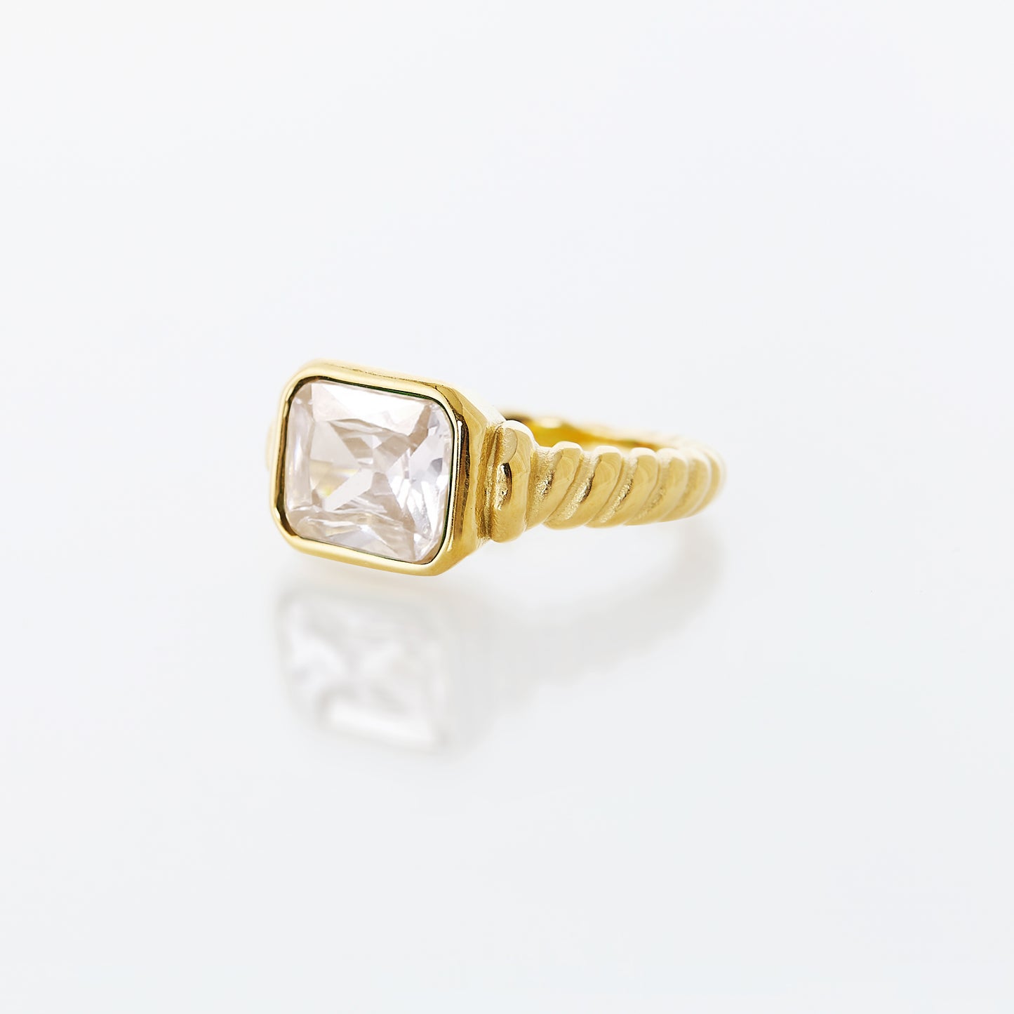Vintage Square Zircon Gold Ring